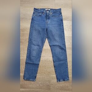 Levi's Wedgie Jeans Size 27